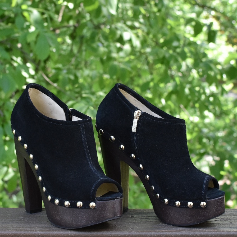 Jimmy Choo Urge Peep-Toe Clog Booties in 39 EU